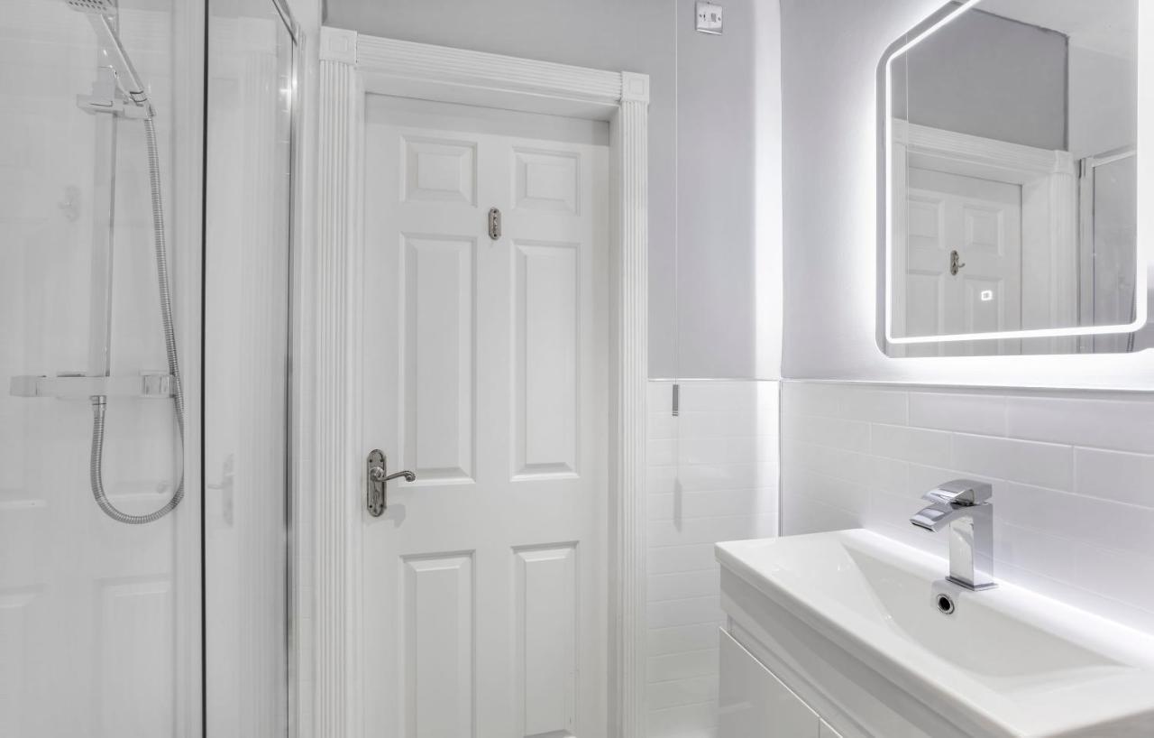 Shambles Suites In The Centre Of York, Sleeps 16 Exteriör bild