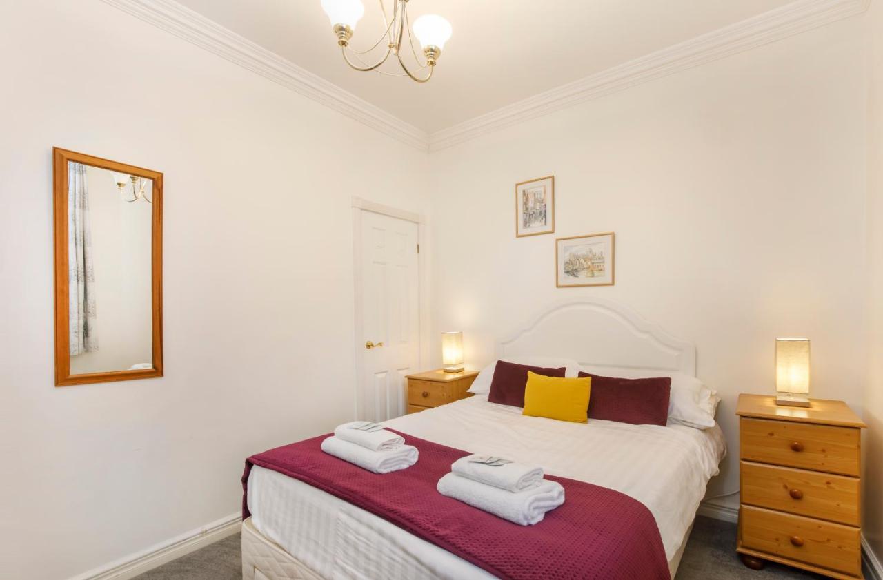 Shambles Suites In The Centre Of York, Sleeps 16 Exteriör bild